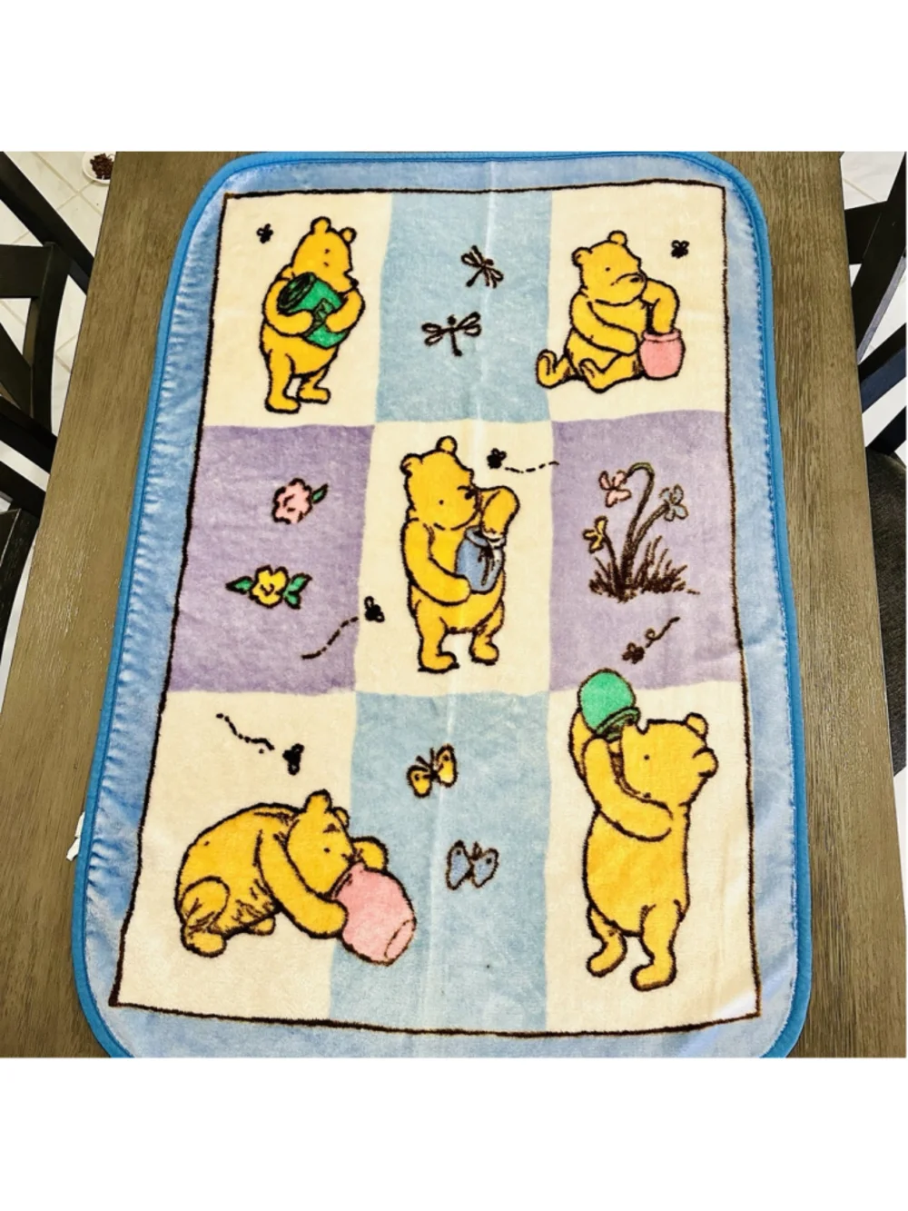 VTG Disney Winnie the Pooh Fleece Baby Blanket Classic Squares Honey Pot